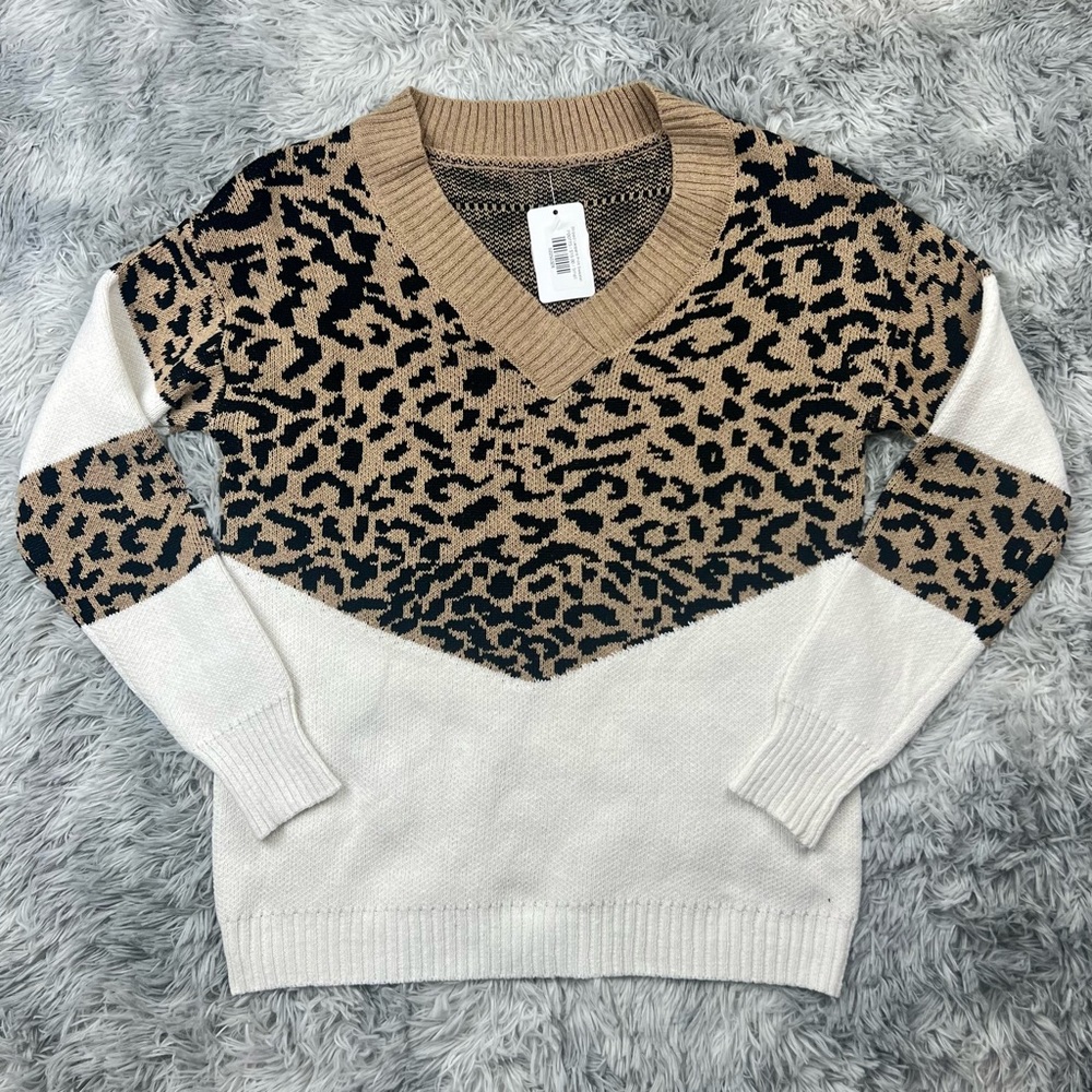 NWT Leopard Sweater